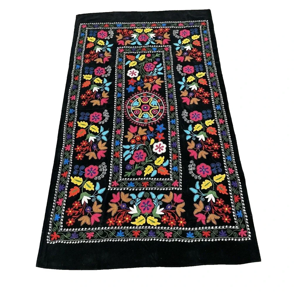 Vtg‎ Uzbek Suzani Handmade Embroidery on Velvet Tablecloth Wall Hanging 53